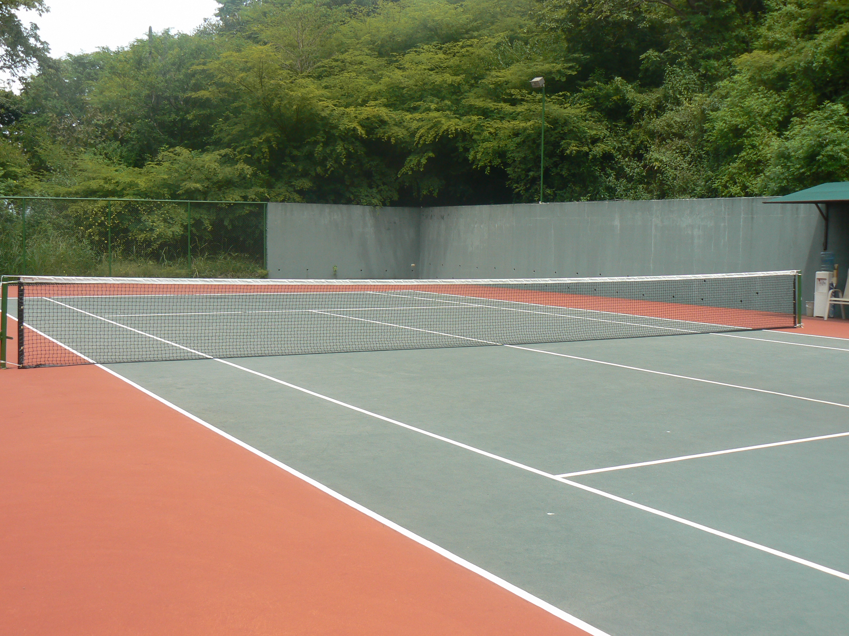 tennis2.jpg